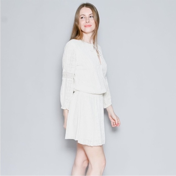 ALICE + OLIVIA Ivory Lace Margaux Dress Size 0 - Picture 4 of 8